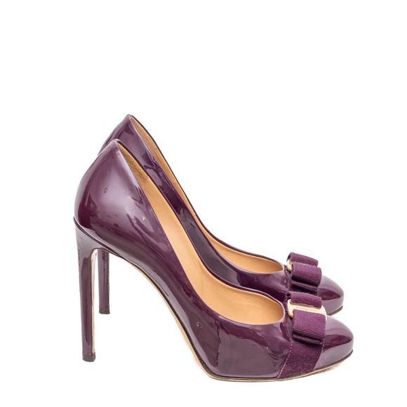 Salvatore Ferragamo Vara Bow Heels – Deep Plum Patent - Size US 6 B - Picture 4 of 14